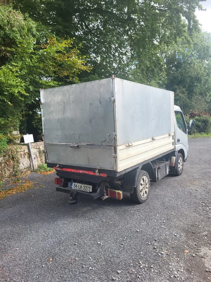 Toyota dyna - Image 4