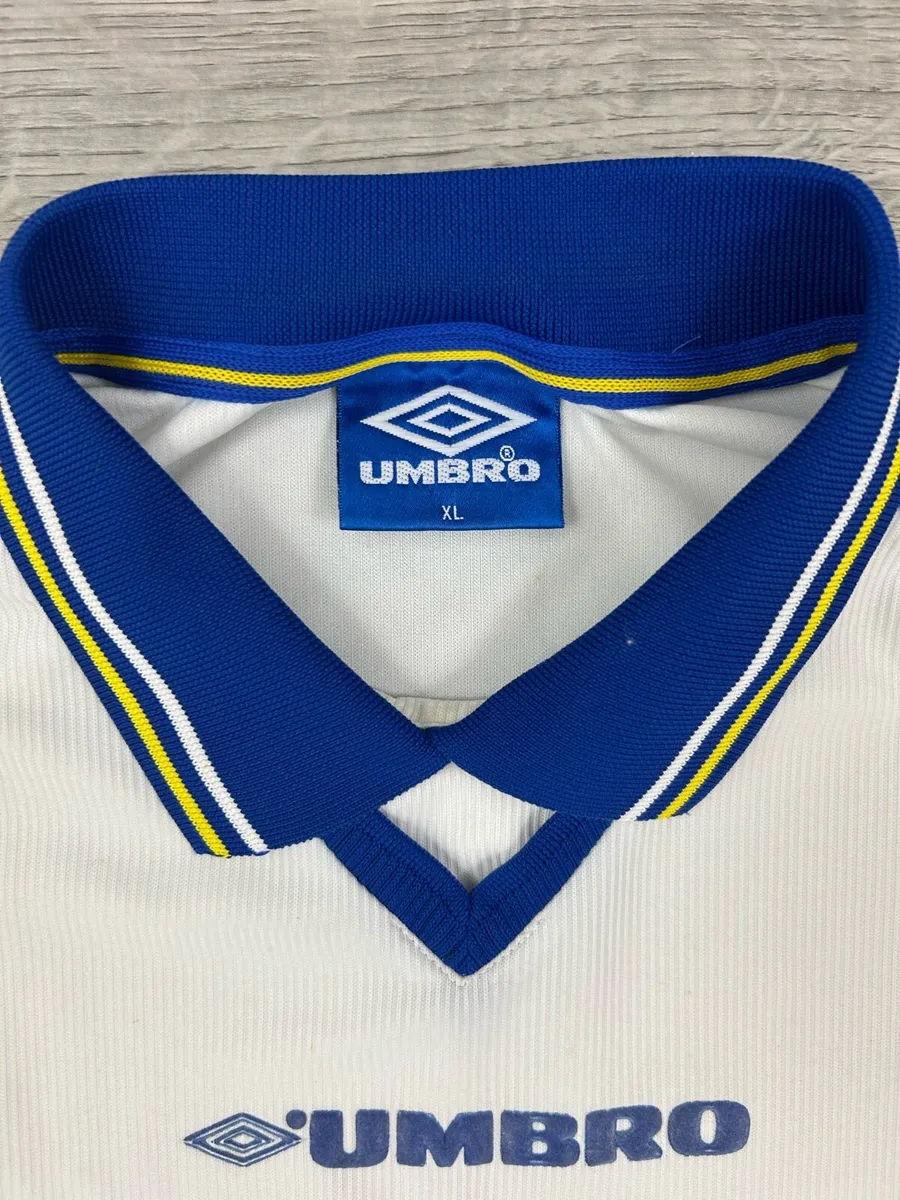 Genuine Vintage 1998 Umbro Chelsea London Jersey - Image 4