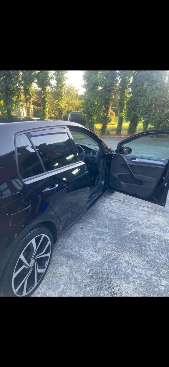 Volkswagen Golf 1.6 TDI blue motion - Image 4