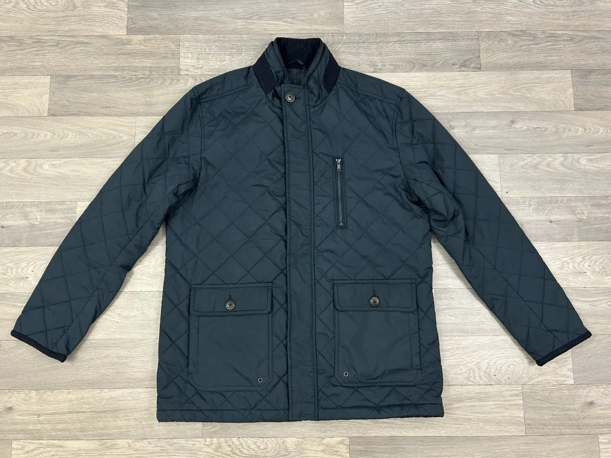 Moss 1851 Quilted Jacket Mens Large - Image 1