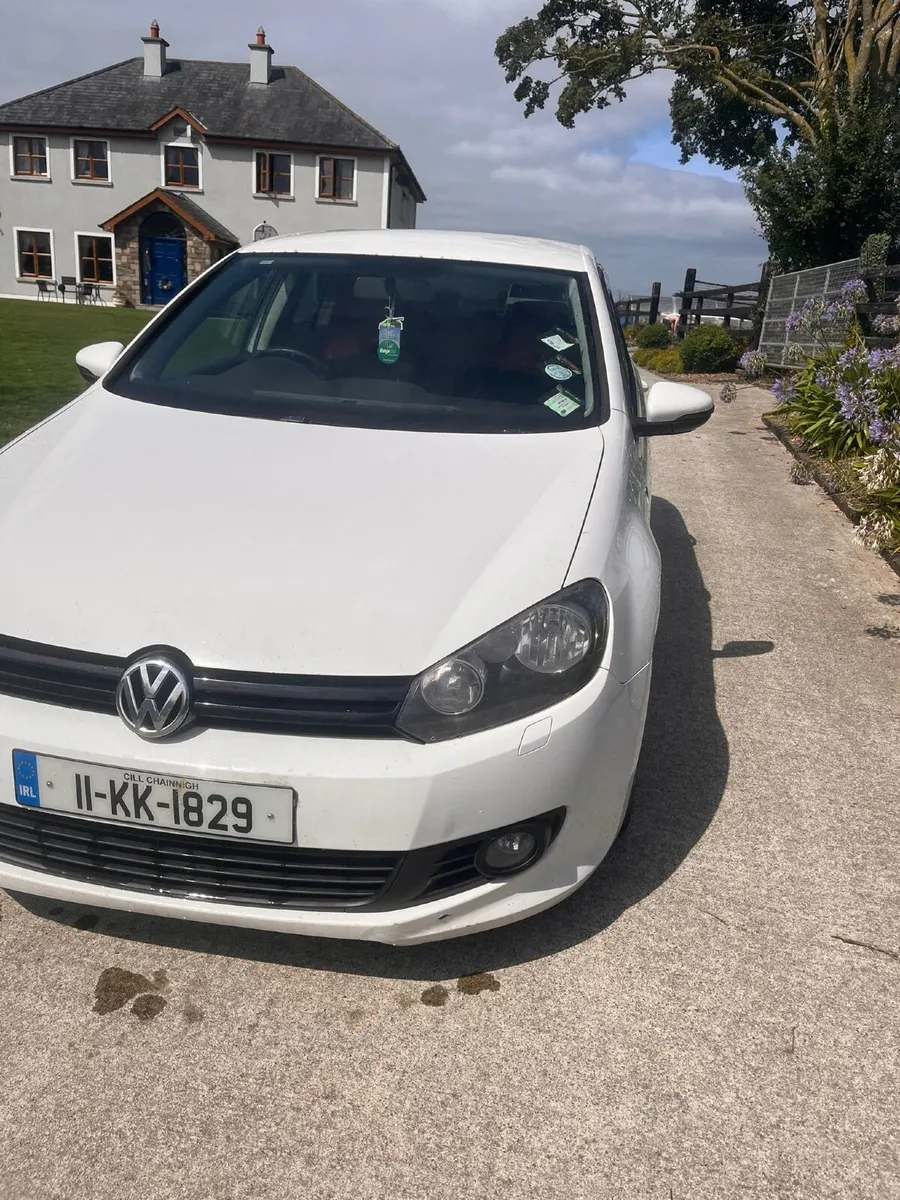 Volkswagen Golf 2011 - Image 1