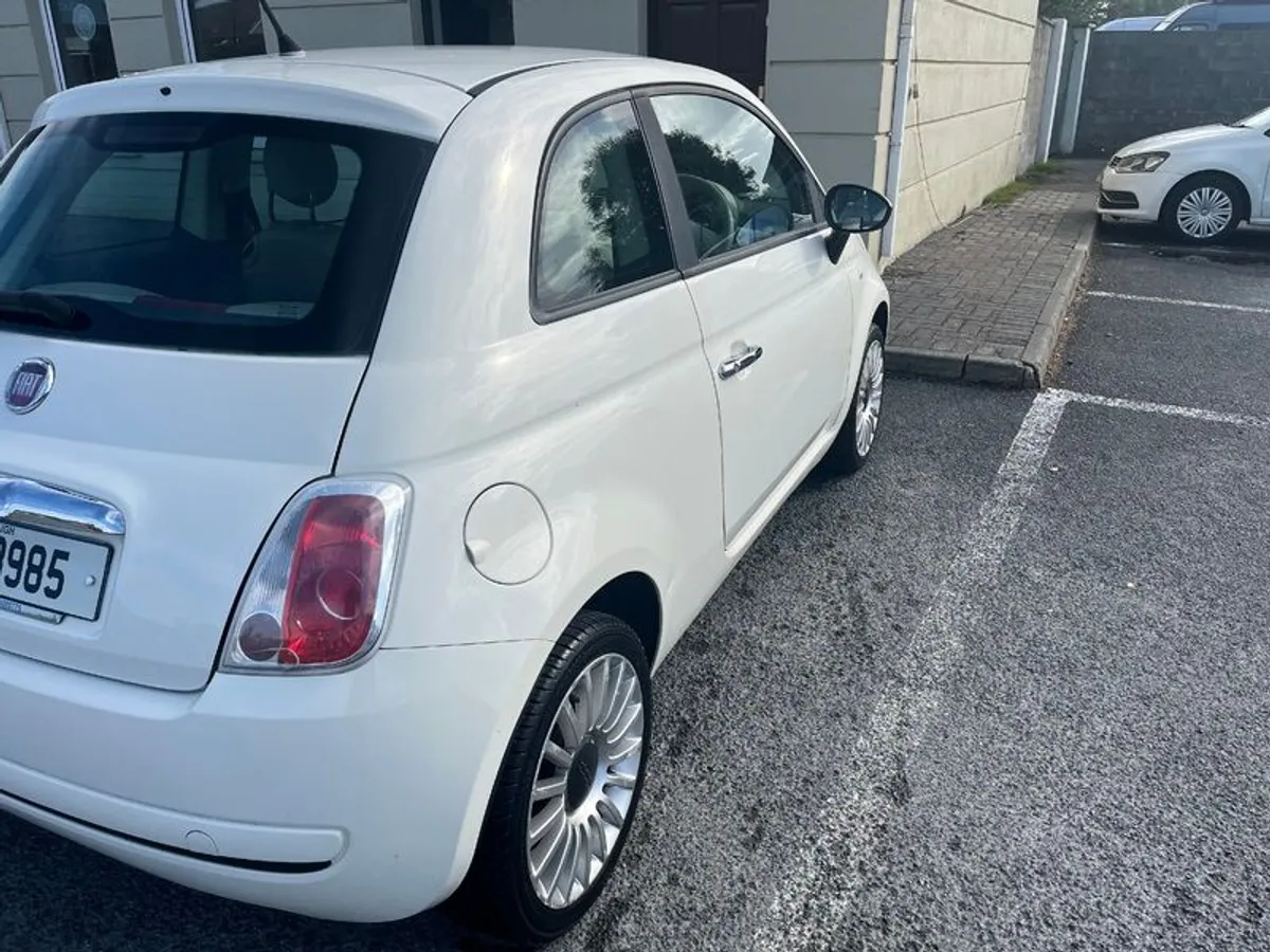 2010 Fiat 500 - Image 2