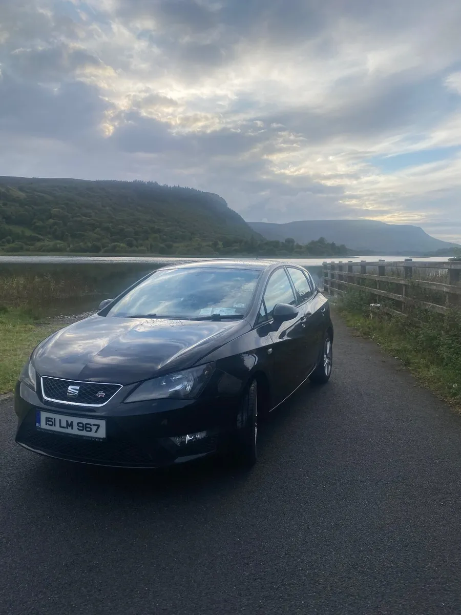 2015 SEAT Ibiza 1.6 Diesel – Black, 5-Door! - Image 2