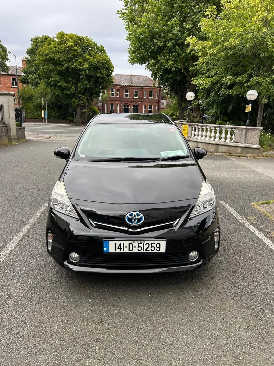Toyota Prius 2014 - Image 2