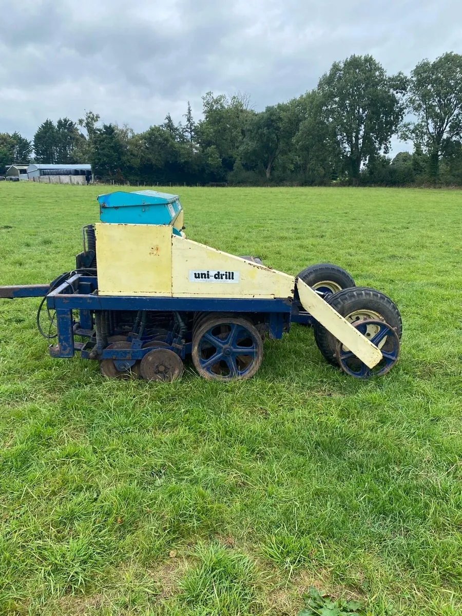Mower Uni drill grass seeder - Image 3
