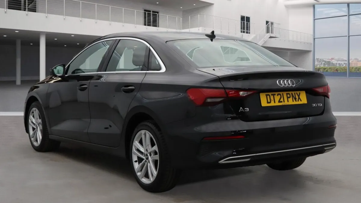 2021 (212 reg)  Audi a3 Tdi Saloon Blackline - Image 3