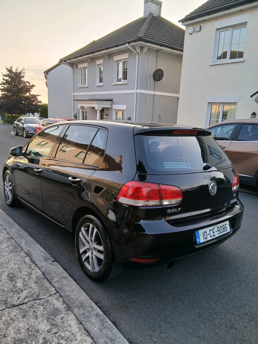 Volkswagen Golf - Image 1