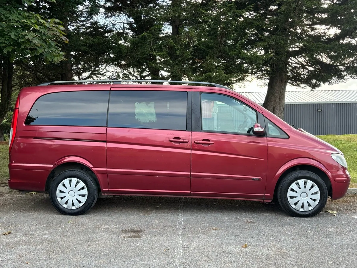 Mercedes-Benz Viano ***8-Seater**1 Owner - Image 2