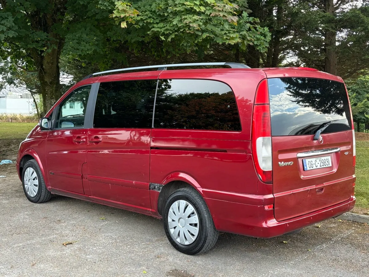 Mercedes-Benz Viano ***8-Seater**1 Owner - Image 4