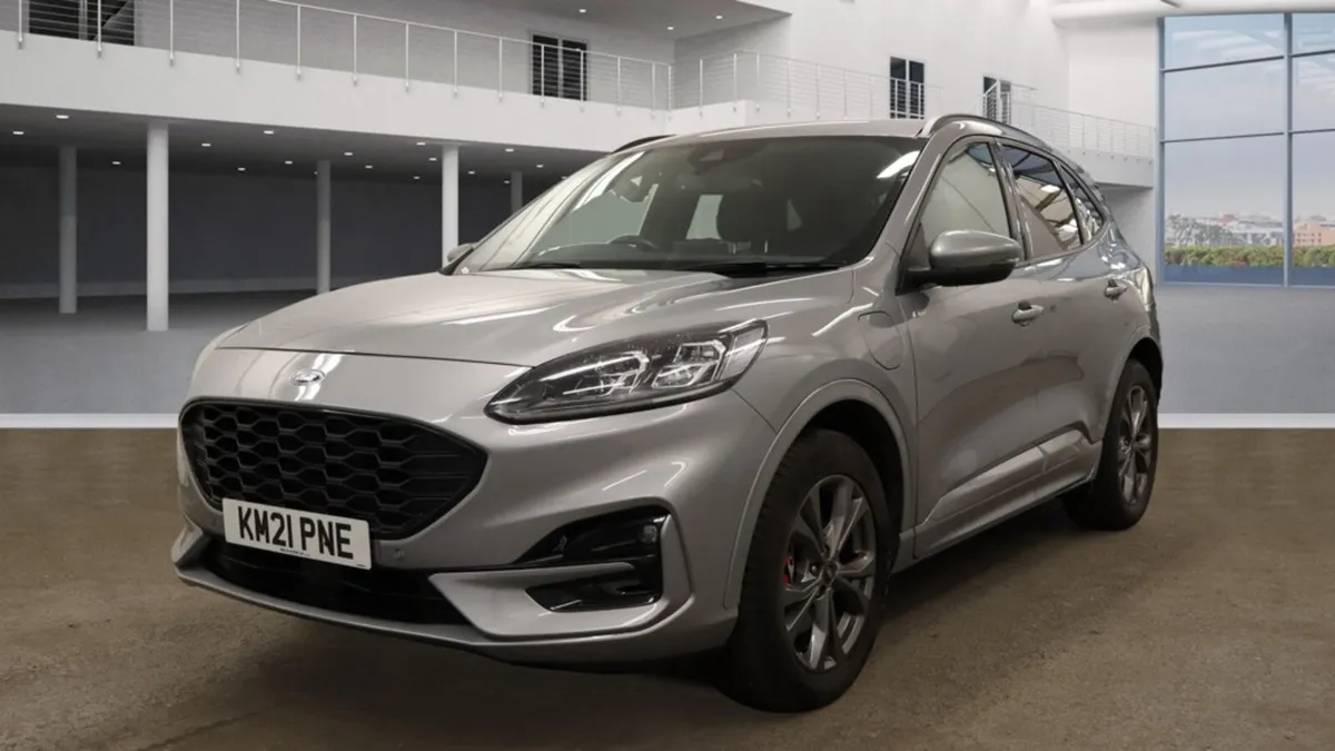 212 REG  FORD KUGA ST LINE GREY - Image 2