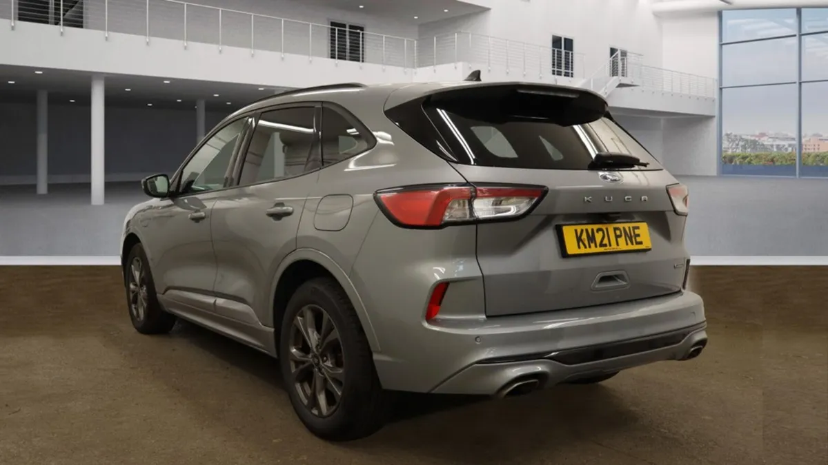 212 REG  FORD KUGA ST LINE GREY - Image 3