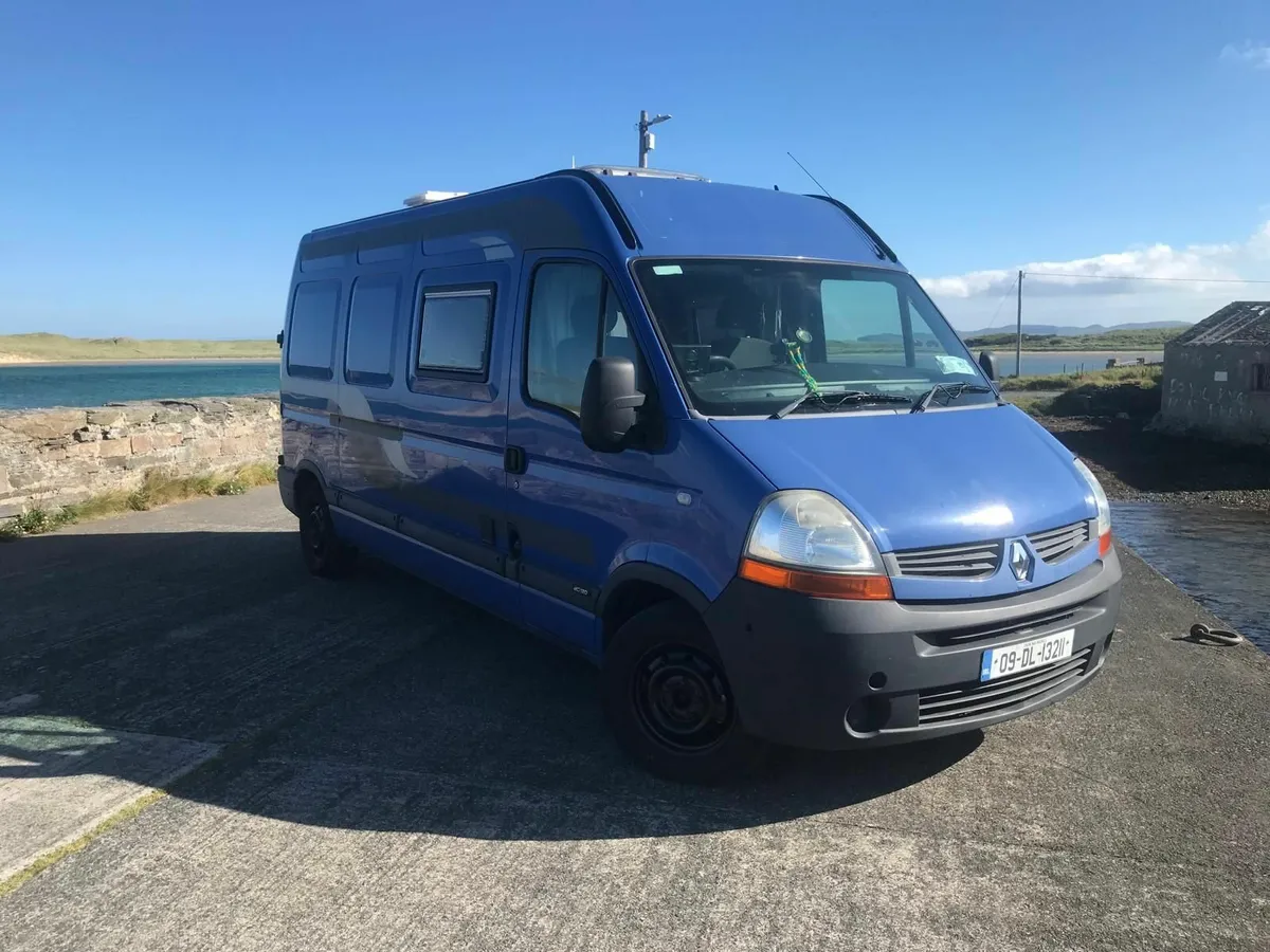 Camper - Image 1