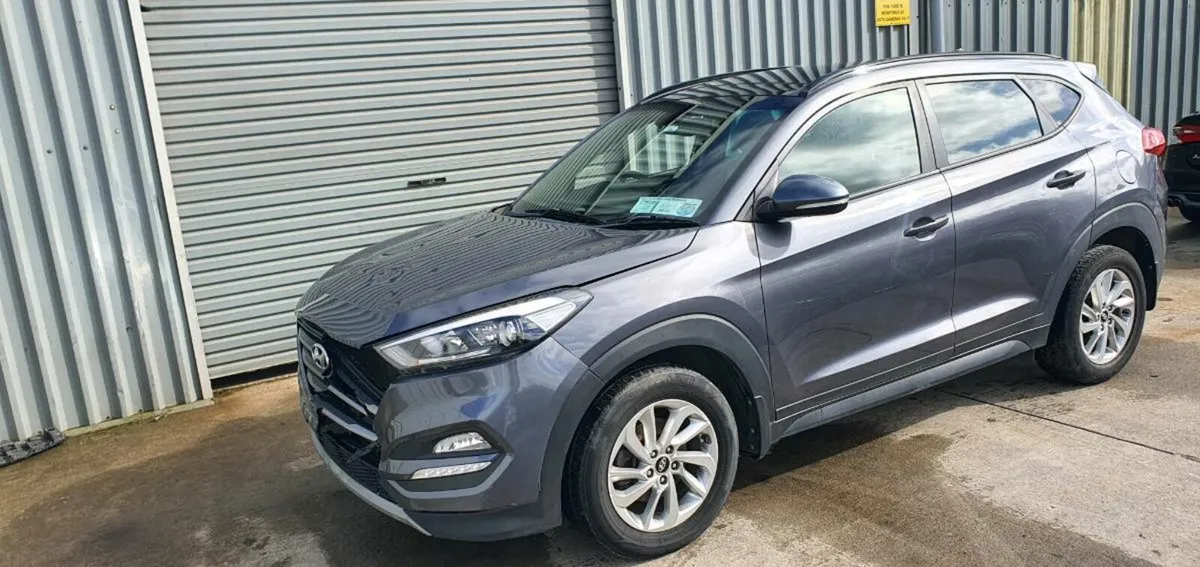 162 HYUNDAI TUCSON DIESEL - Image 3