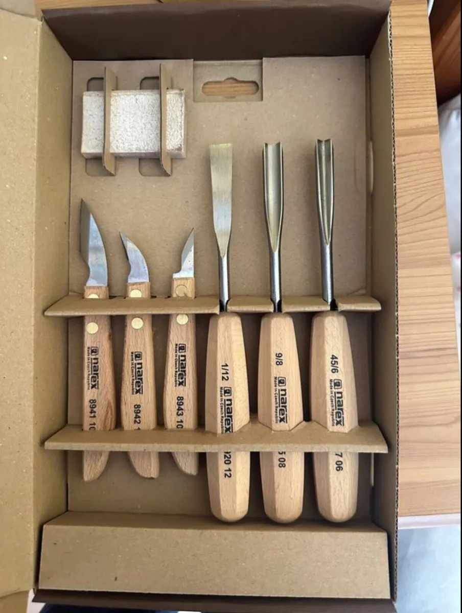 Wood carving tools - Image 1