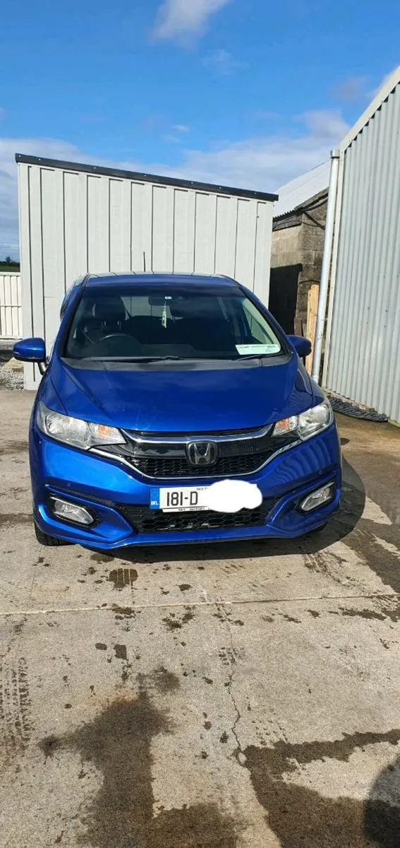 181 HONDA FIT HYBRID 4WD - Image 3