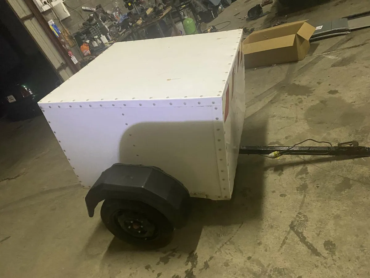 Dog / box trailer - Image 2