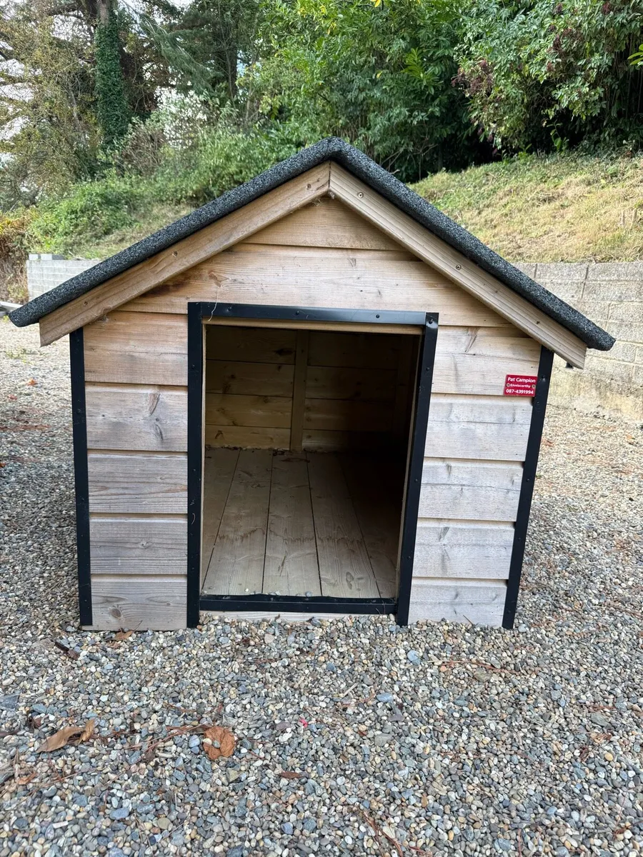 Dog house for XL dog - Image 1