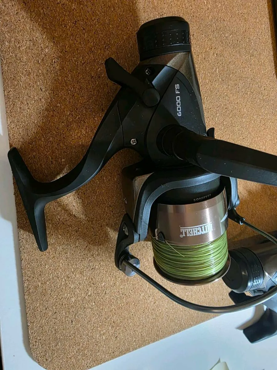 Fishing Reel - Image 2