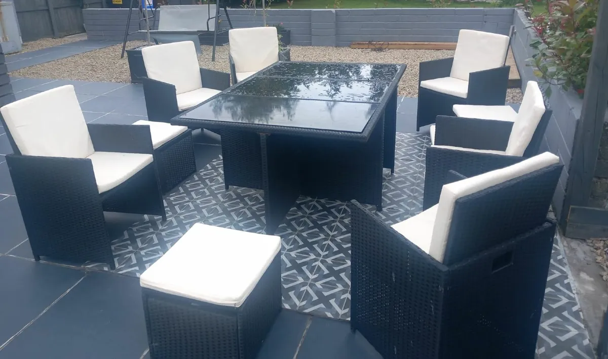 11pc Rattan Cube Garden furniture - Image 1