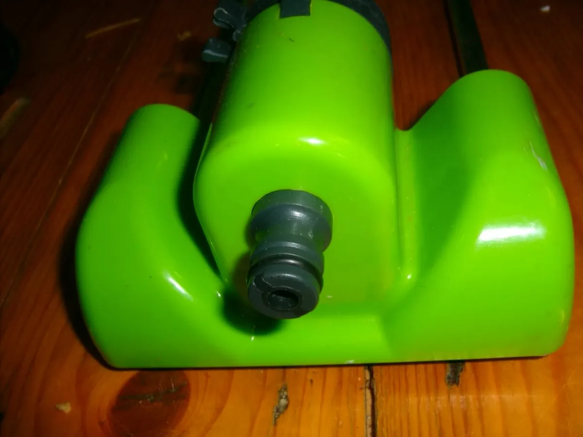 watering - Image 2
