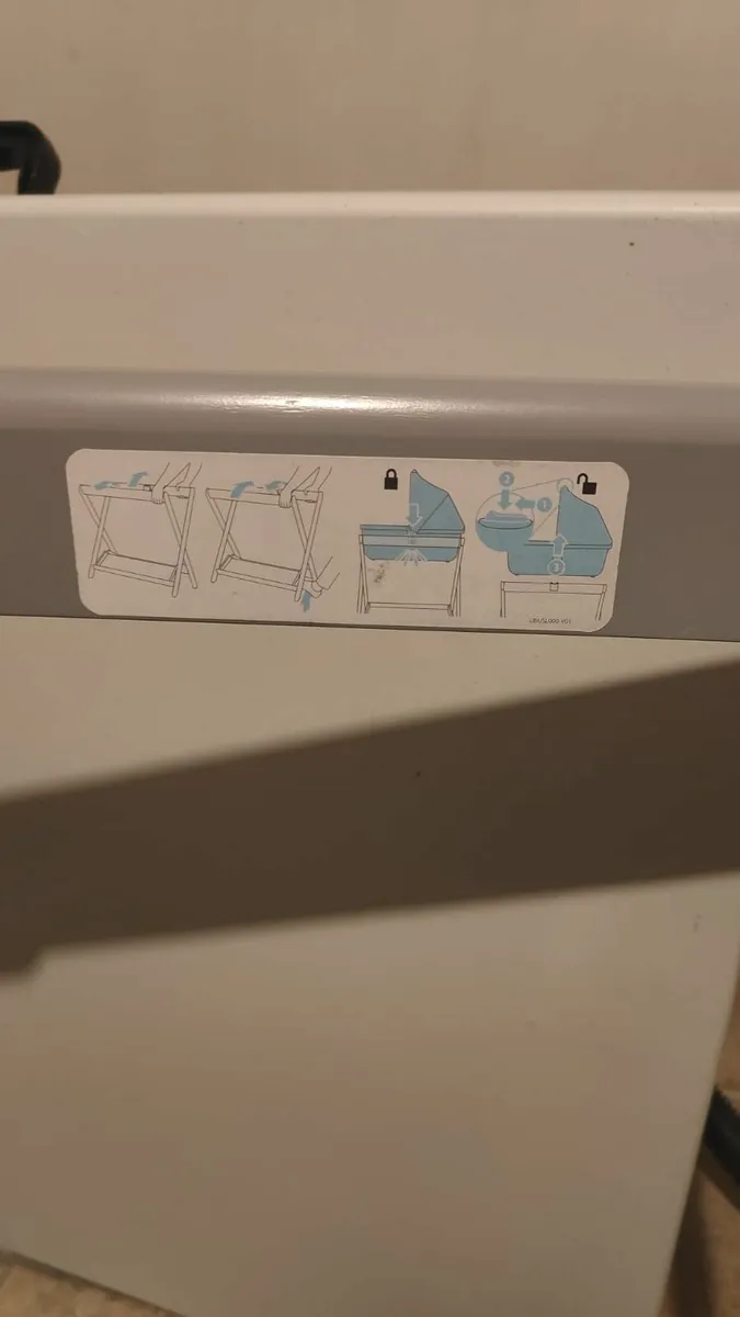 Uppababy bassinet stand - Image 3