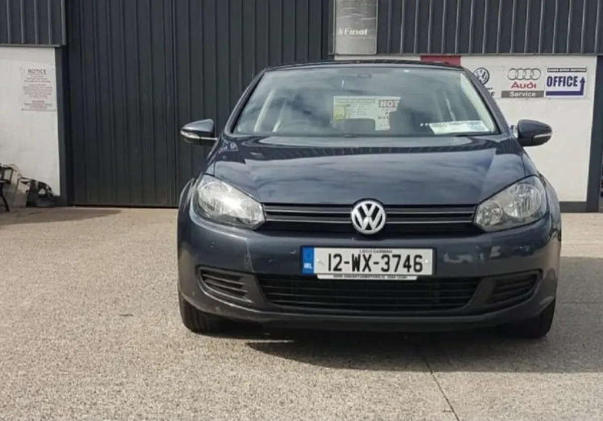 Volkswagen Golf 2012 - Image 1
