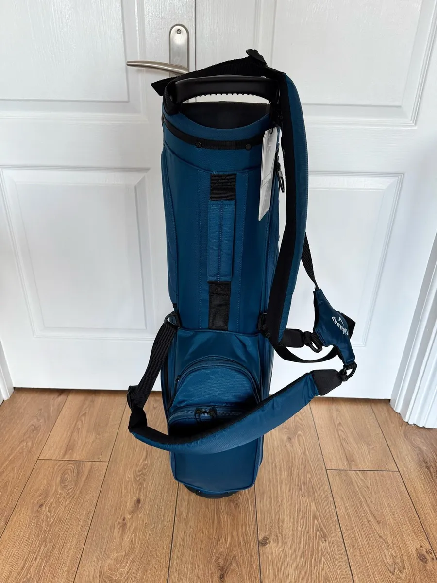 Brand New Callaway Golf Bag - Image 2