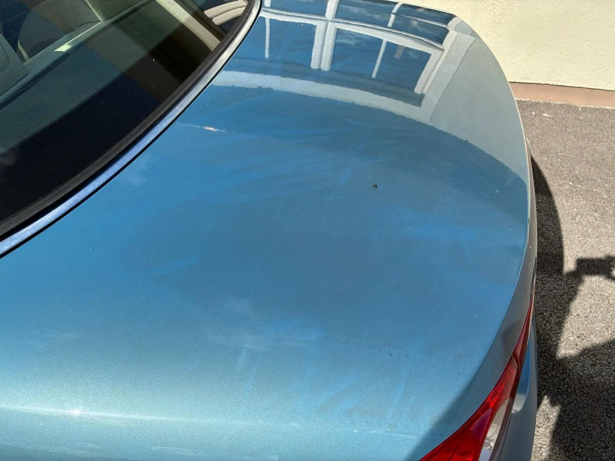 Volkswagon Eos - Image 4