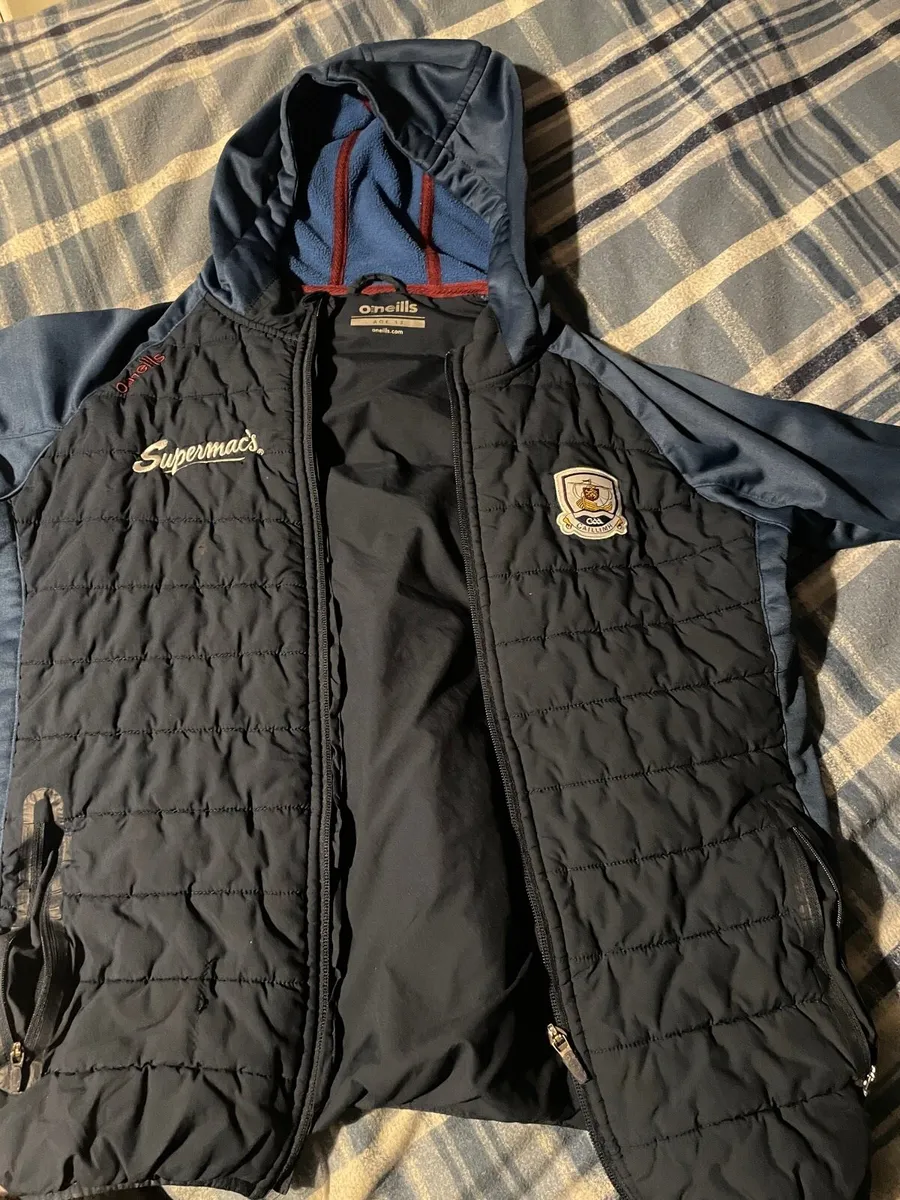 Galway GAA full zip hoodie/jacket - Image 1