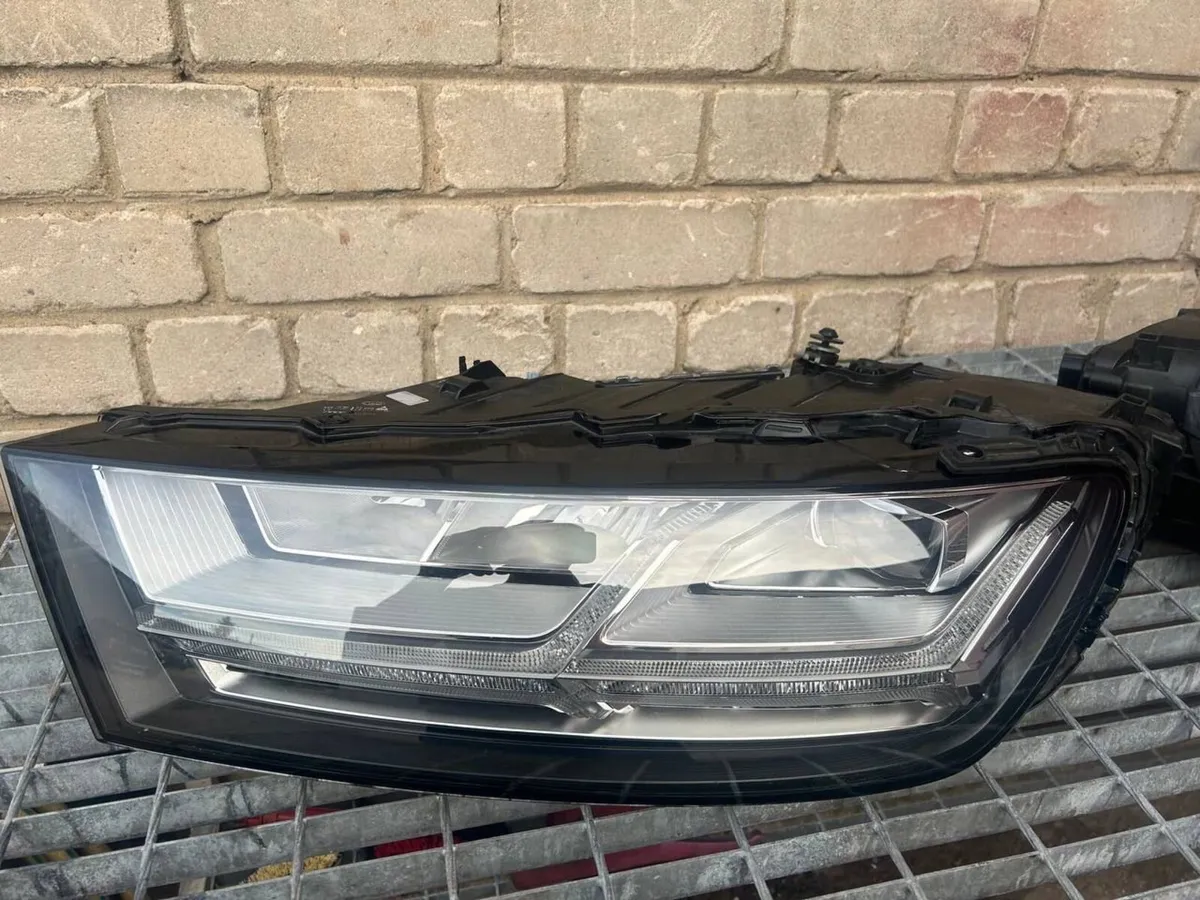 Audi A6/Q5/Q7 Headlight - Image 3