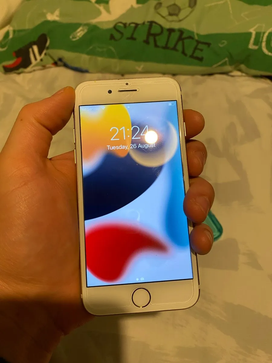 Iphone 7 32GB - Image 1