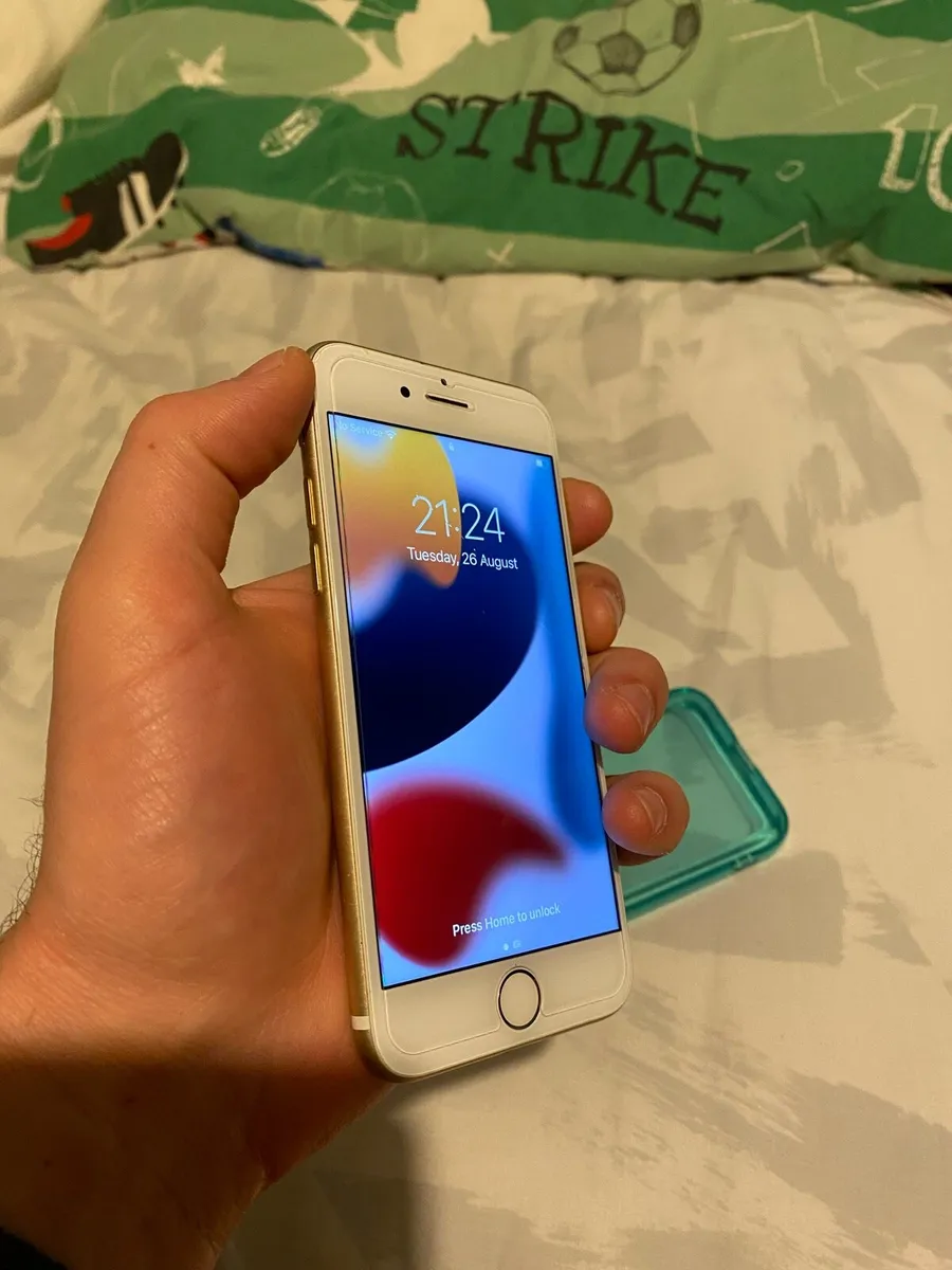 Iphone 7 32GB - Image 3