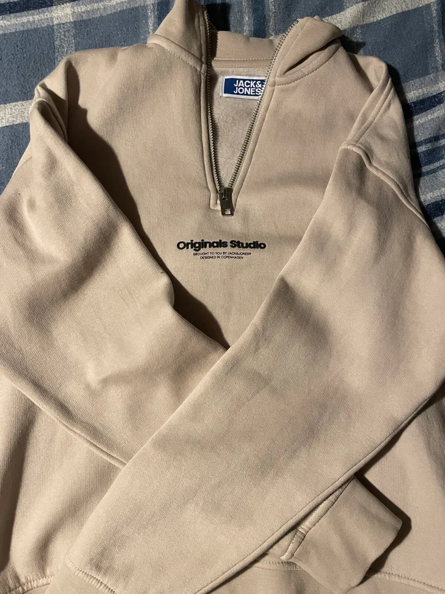 Original Studios Quarter zip - Image 1