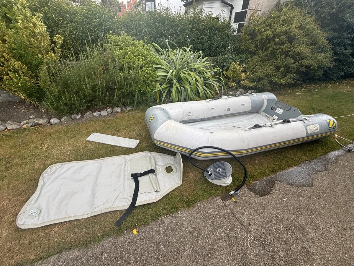 Zodiac CFR310 Activ-V Inflatable Dinghy / Boat - Image 1