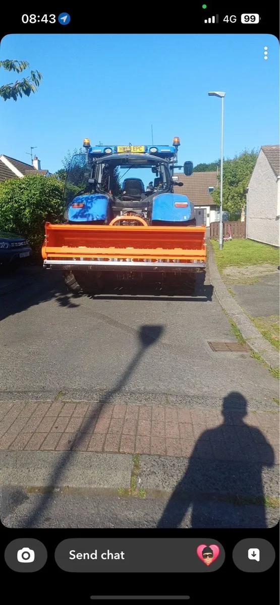Munching and hedge cutting - Image 2