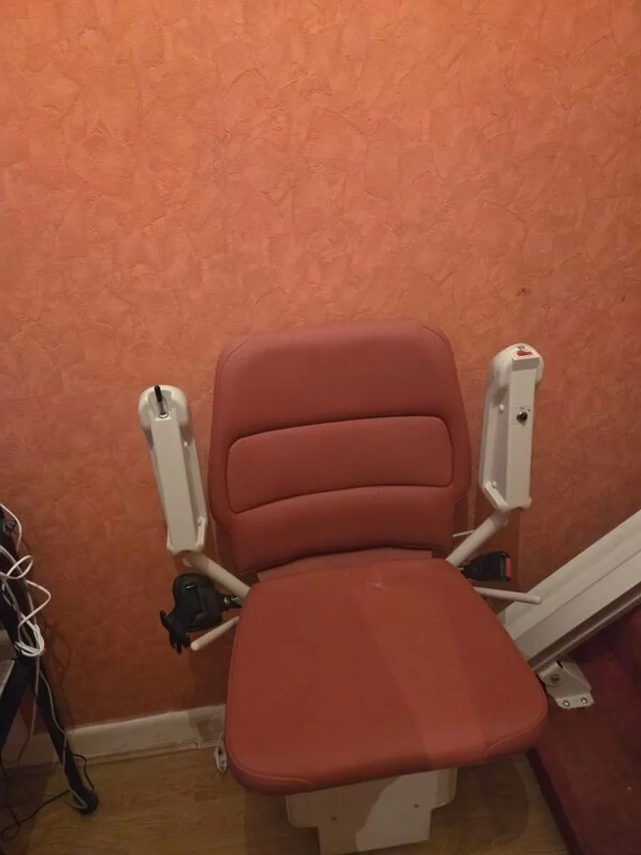 stairlift - Image 2