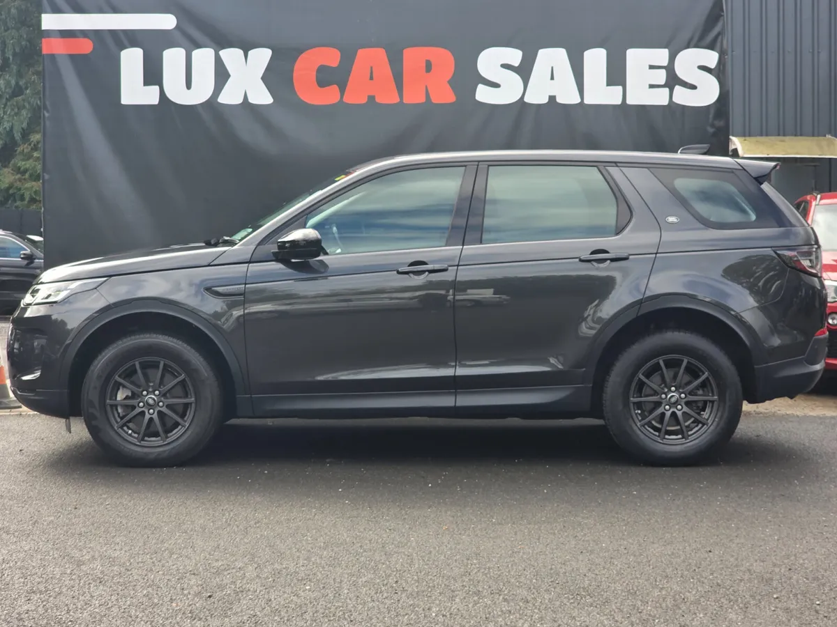 2019 Discovery Sport 2.0 ED4 // VERY LOW MILEAGE - Image 3