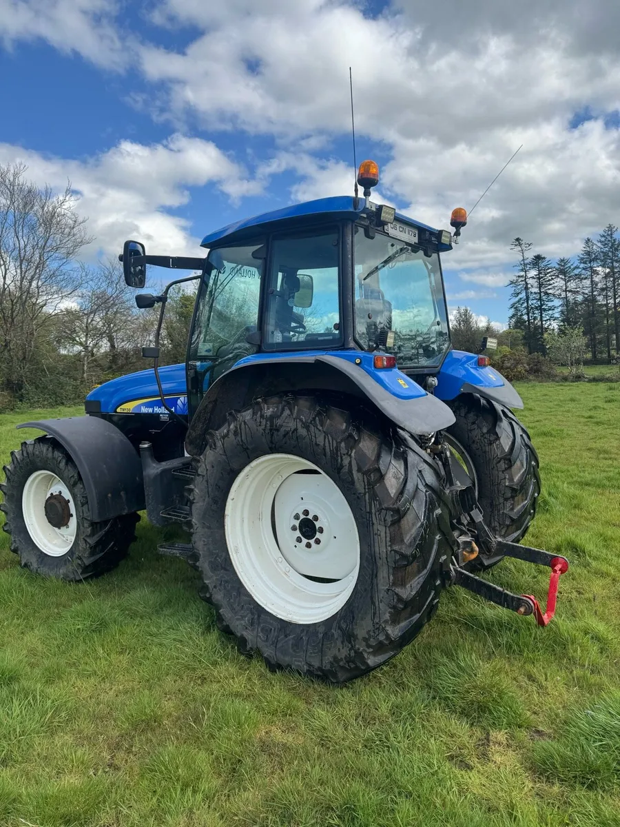 New Holland TM130 - Image 4