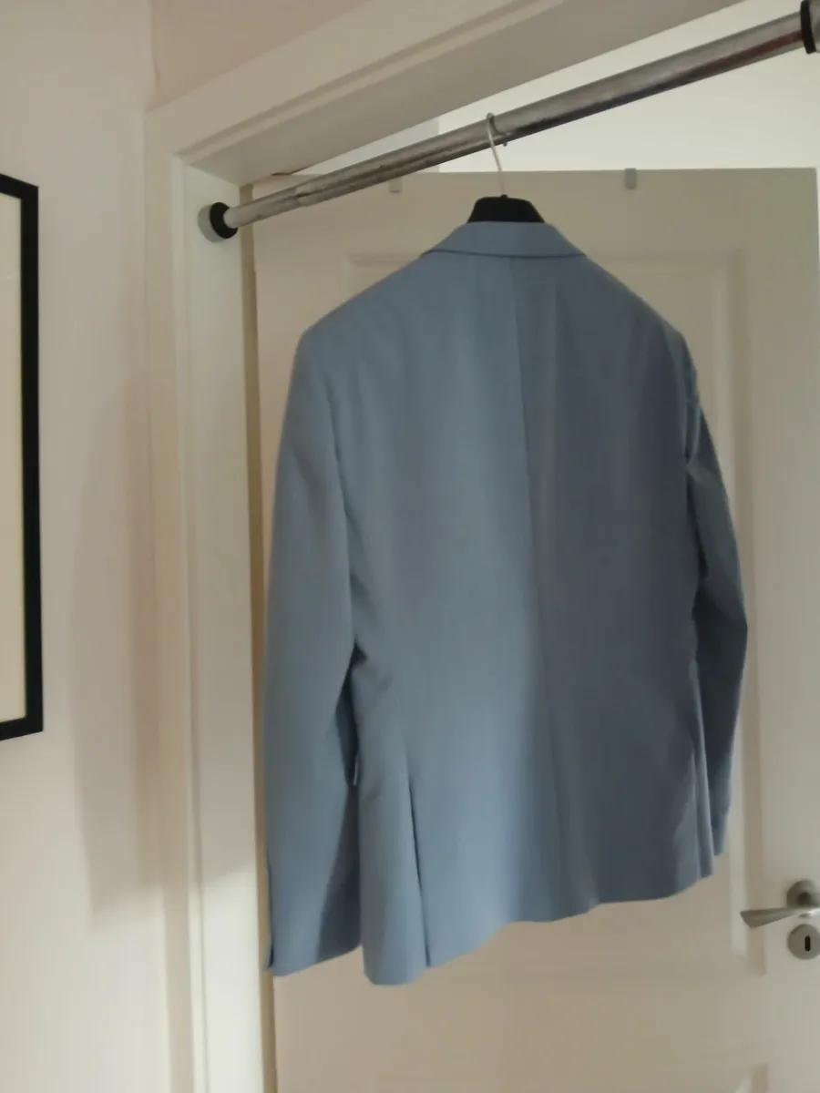 Suit Jacket ,  This Season , Remus Uomo , Size 38 - Image 3