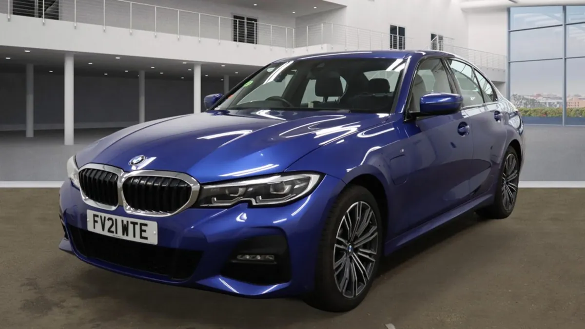 2021 (211 REG) Bmw M-Sport - Image 4
