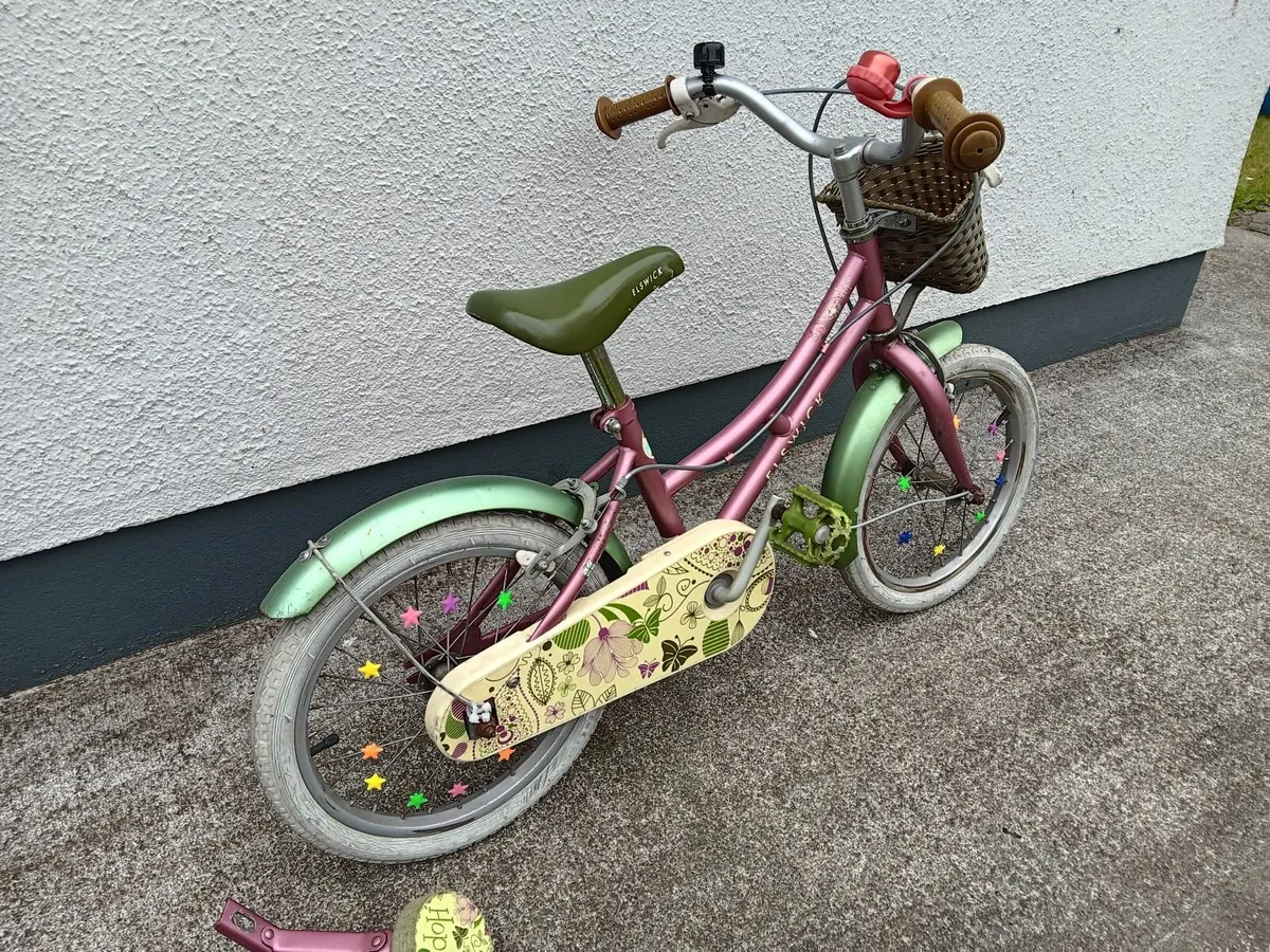 Girls bike - Image 2