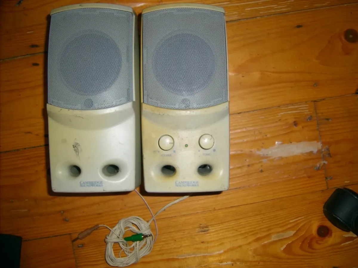 Speakers - Image 2