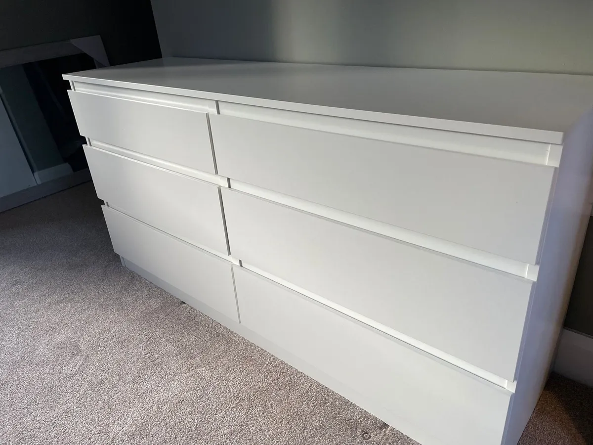 Kullen chest of six drawers brand new - Image 3