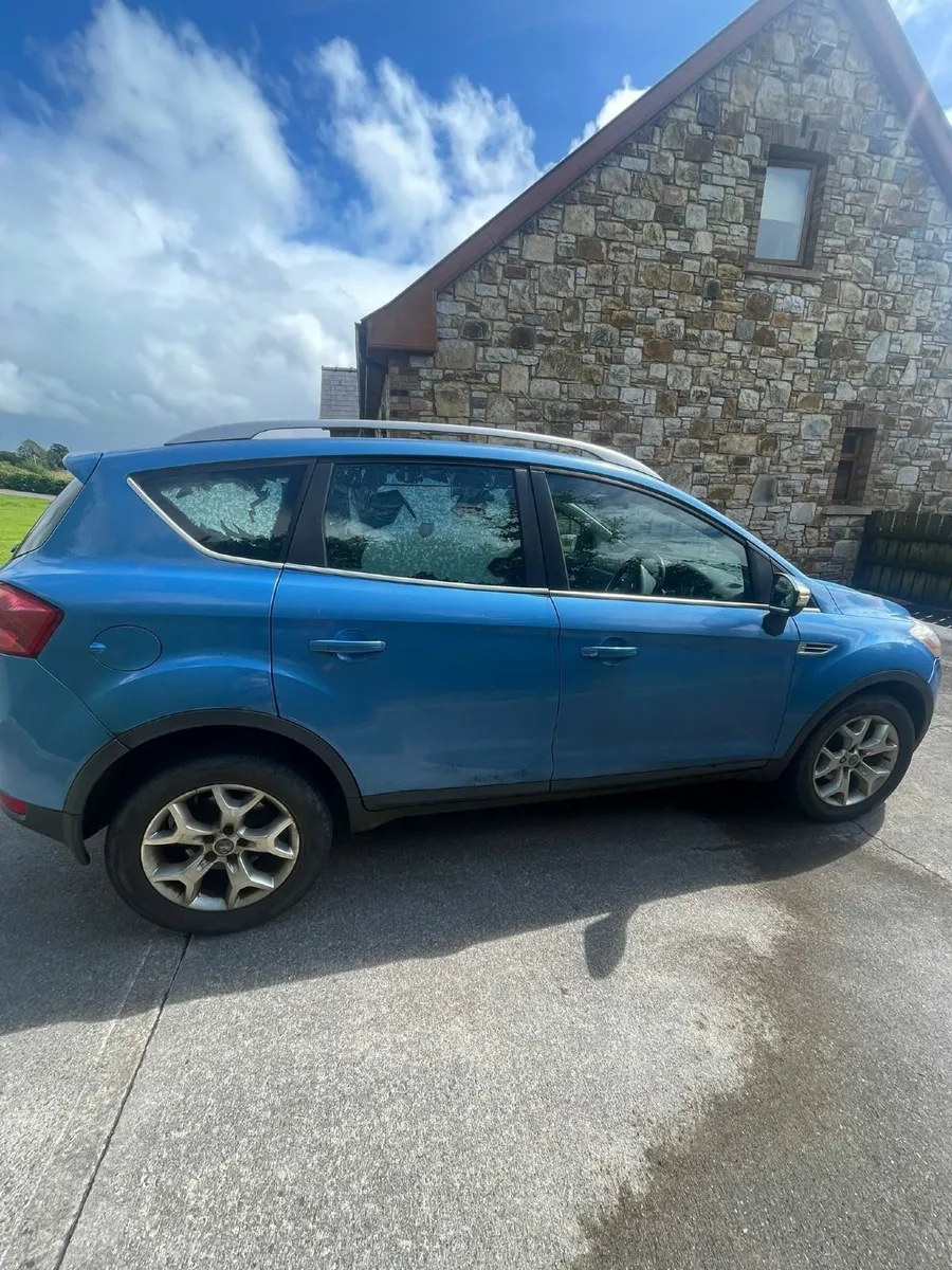 Ford Kuga 2010 - Image 3