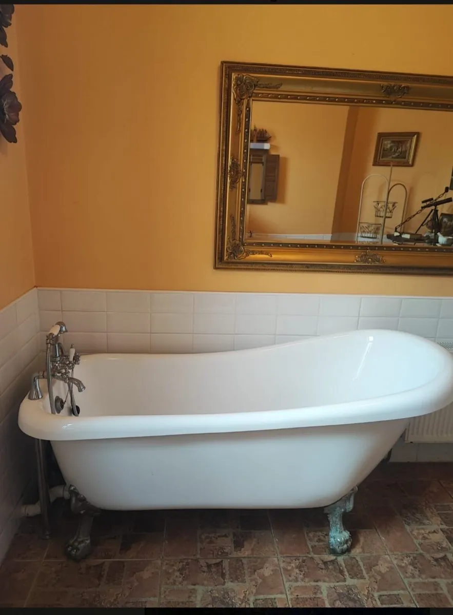 Bath Tub
