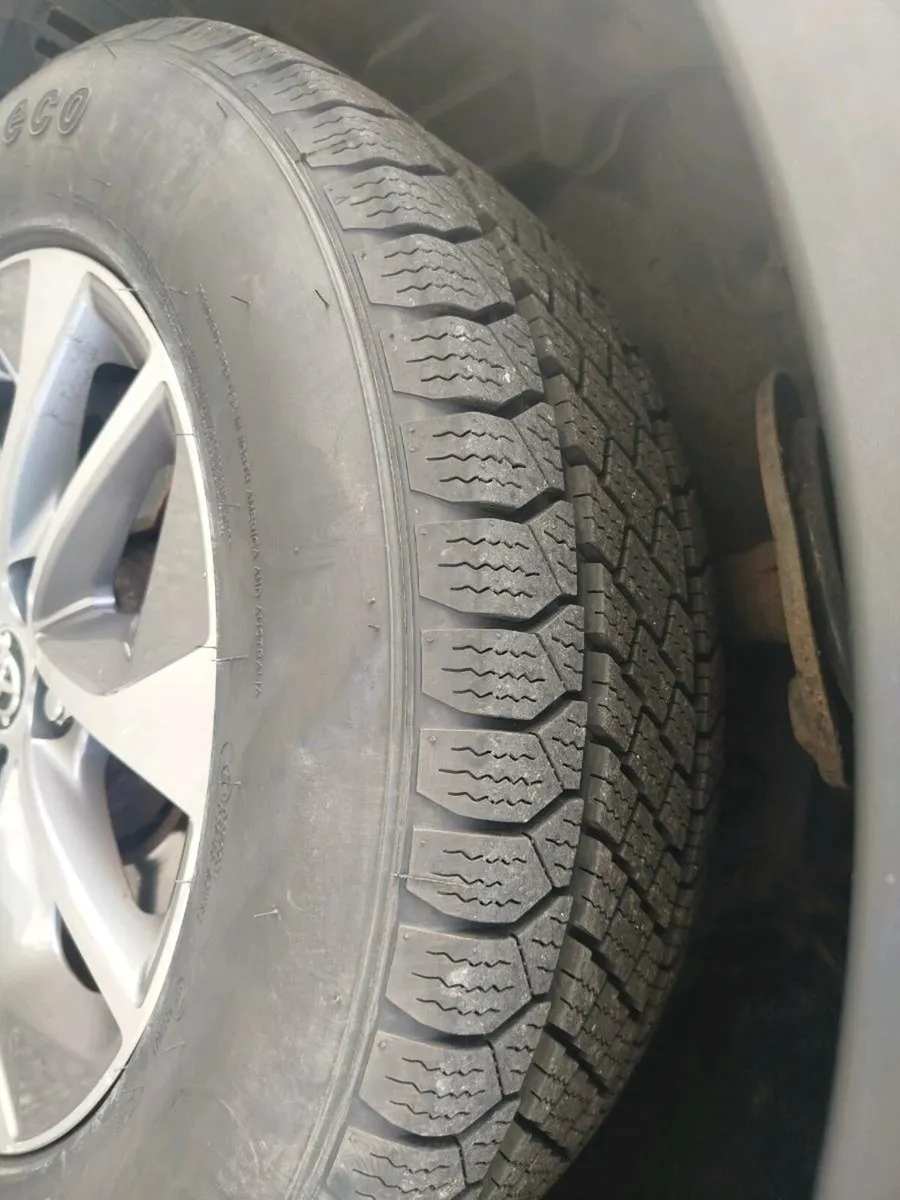 Toyota Rav 4 Auto Hybrid Business Edition - Image 2