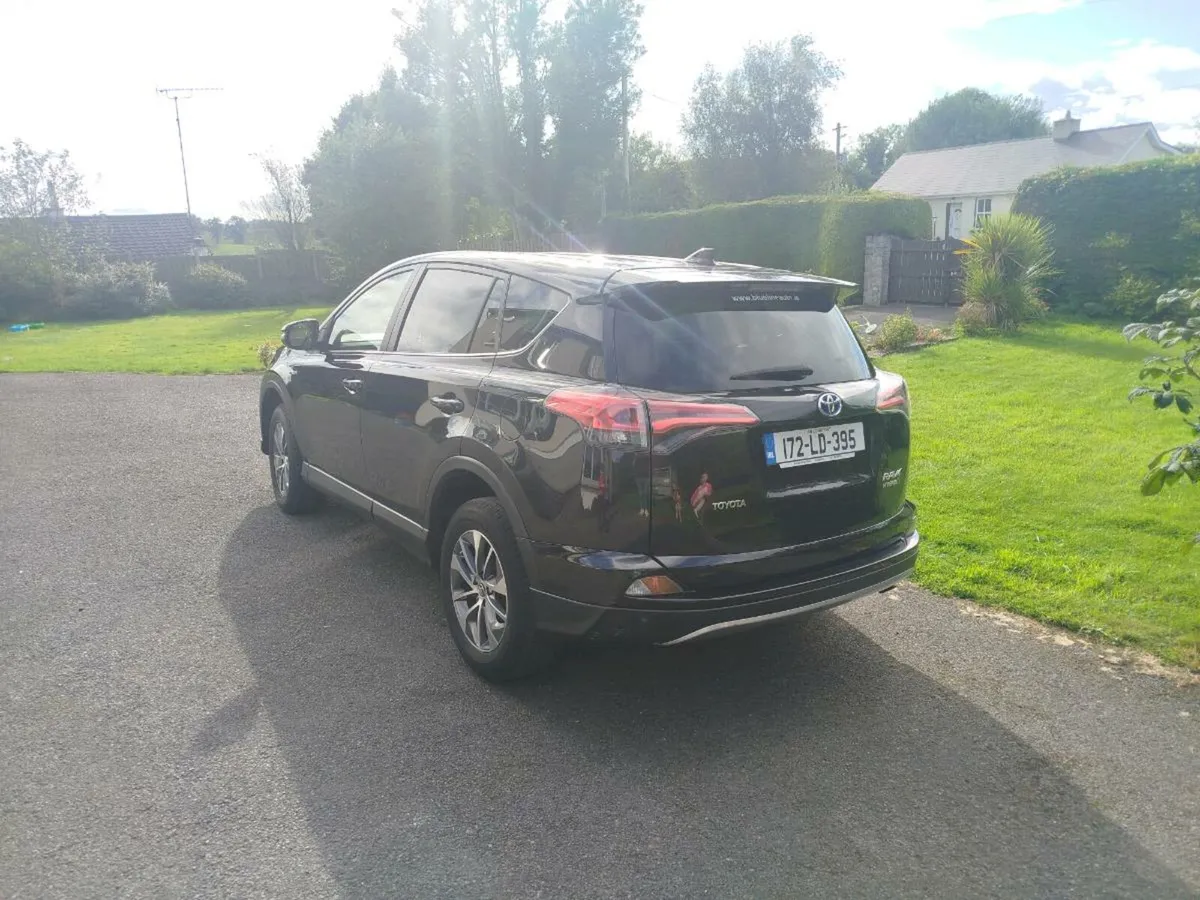 Toyota Rav 4 Auto Hybrid Business Edition - Image 4