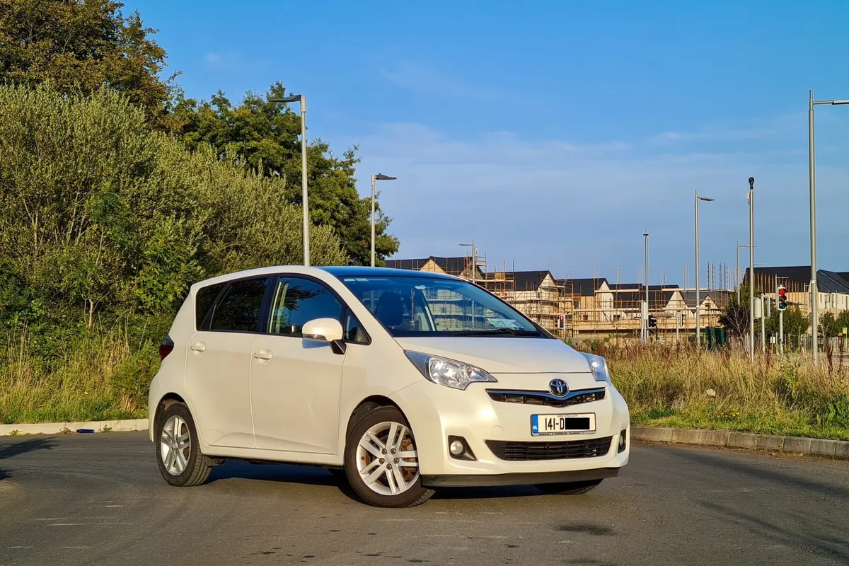 Toyota Verso-S 2014 - Image 1