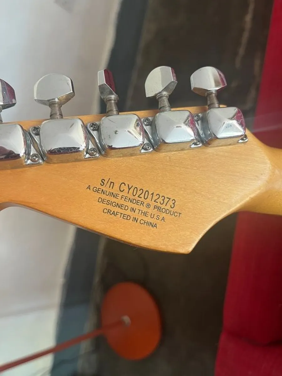 Squier by Fender, Stratocaster - Image 4