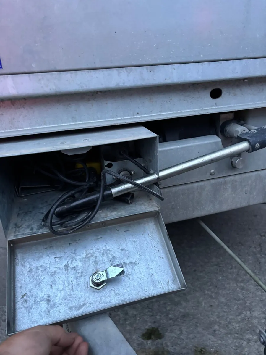 Tipper trailer - Image 3